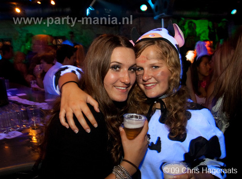 091031_133_halloween_beats_partymania