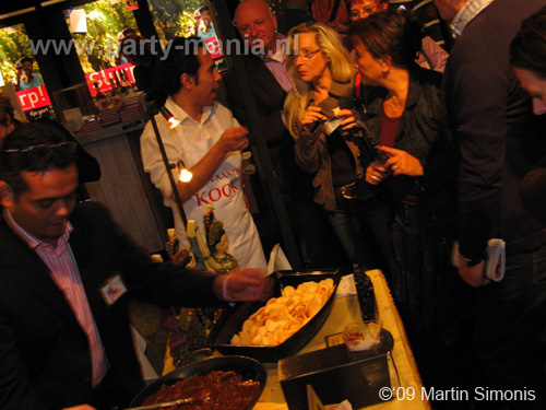 091114_155_eten+drinken_malieveld_partymania