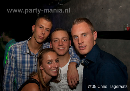 091114_096_ilovelos_partymania