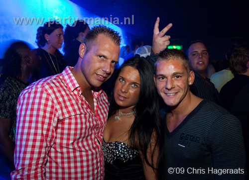 091114_138_ilovelos_partymania