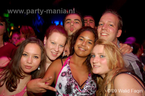 091114_065_ilovelos_partymania