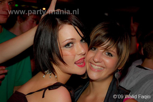 091114_073_ilovelos_partymania