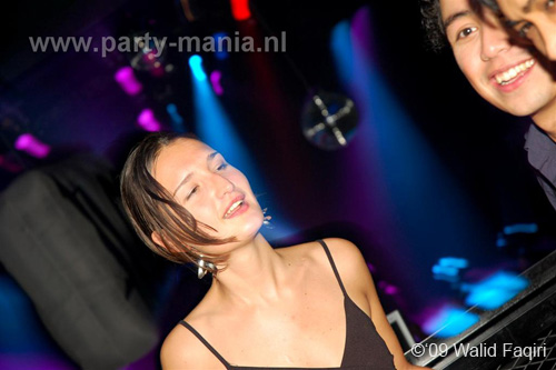 091114_097_ilovelos_partymania