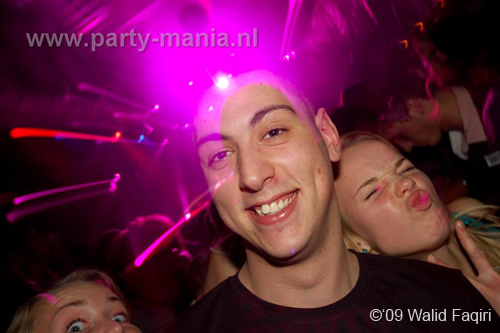 091114_120_ilovelos_partymania