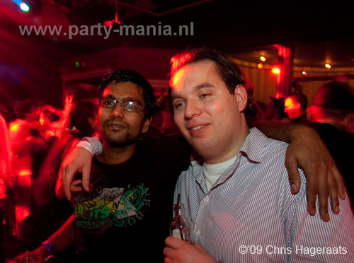 091116_114_red_monday_partymania