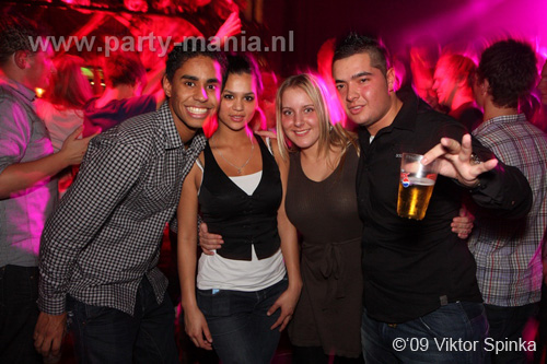 091121_0121_sick_partymania