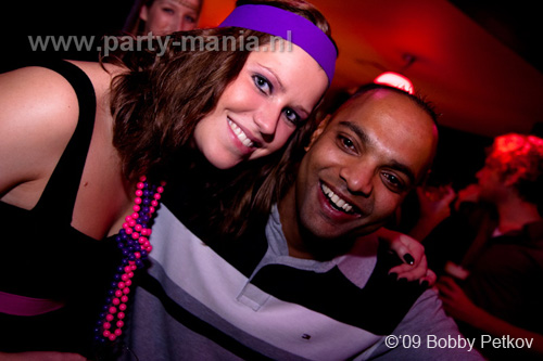 091128_103_cloos_partymania