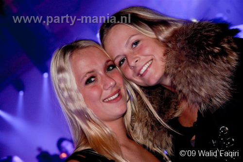 091128_065_love_life_festival_partymania