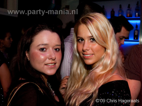 091128_068_perfection_partymania