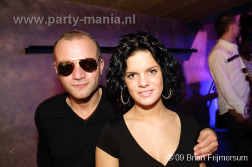 091205_079_ex_pornstar_partymania