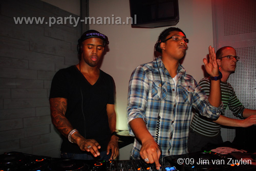 091205_071_seven_partymania