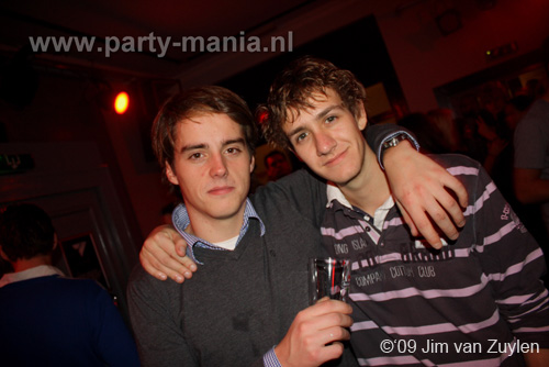 091205_072_seven_partymania