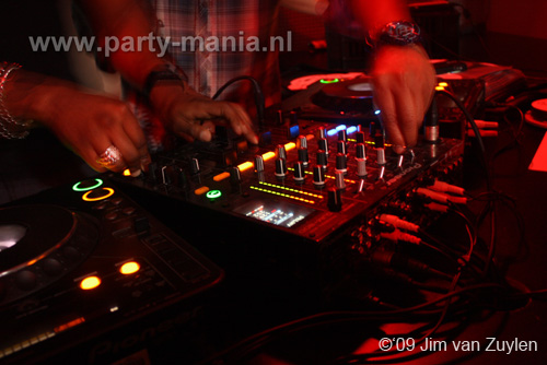 091205_073_seven_partymania