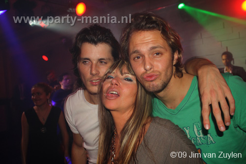 091205_086_seven_partymania