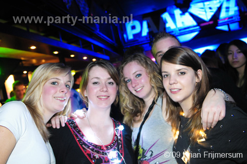 091217_149_xxlmas_party_partymania