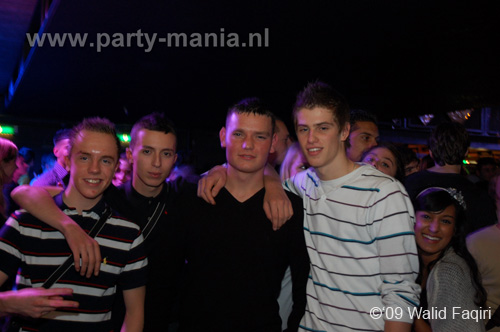 091217_083_xxlmas_party_partymania