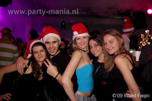 091217_146_xxlmas_party_partymania