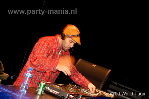 091224_079_los_partymania