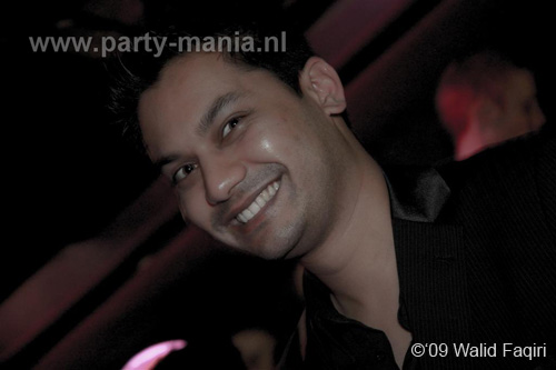 091224_108_los_partymania