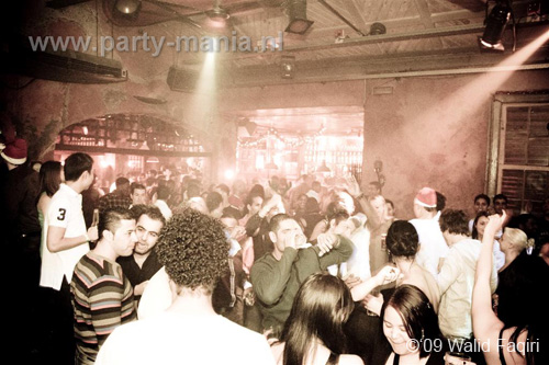 091225_070_havana_partymania