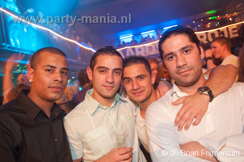 091226_112_franchise_partymania