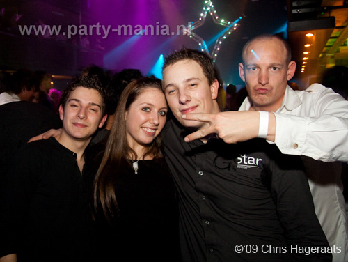 091226_156_franchise_partymania