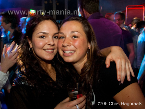 091226_171_franchise_partymania