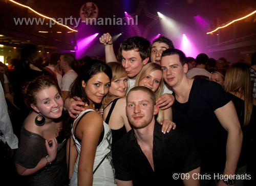 091226_237_franchise_partymania