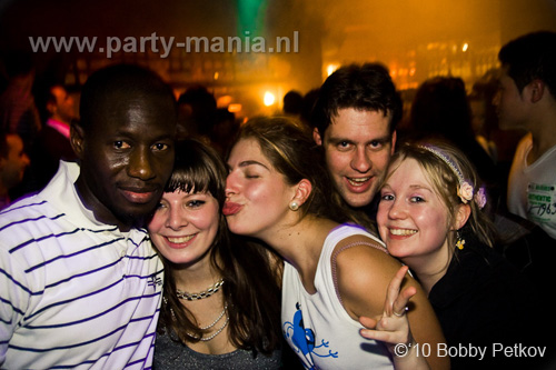 100212_083_havana_partymania