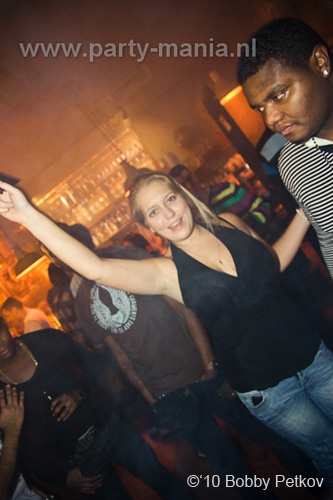 100212_091_havana_partymania