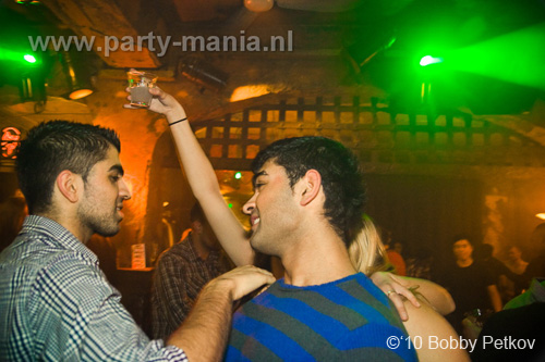 100212_103_havana_partymania