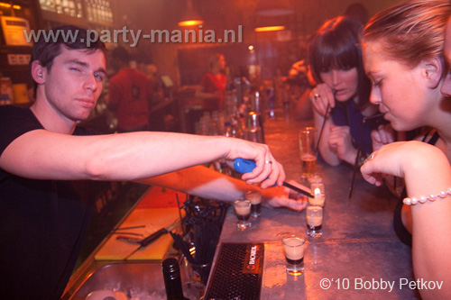 100212_113_havana_partymania