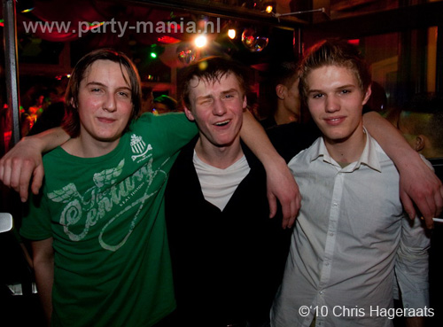 100226_080_punk_partymania