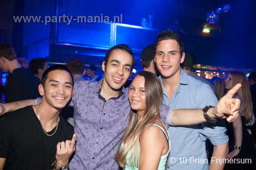 100306_108_sick_paard_brian_partymania