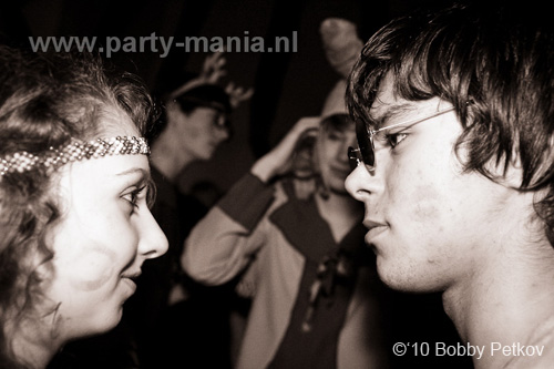 100326_107_bakk_partymania