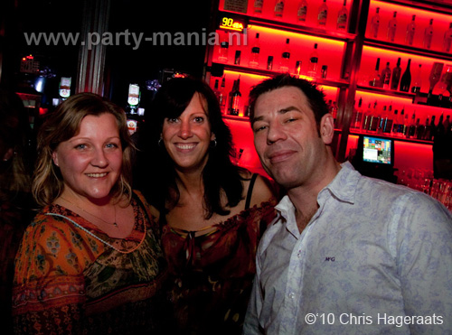 100326_068_expats_disco_partymania