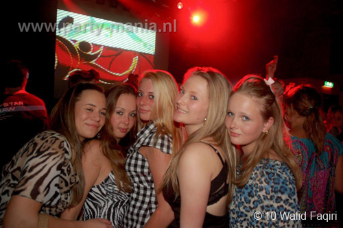 100403_070_los_partymania