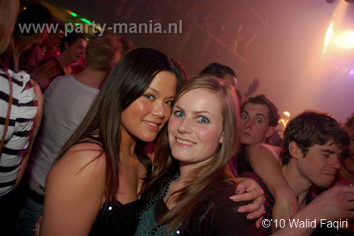 100403_116_los_partymania