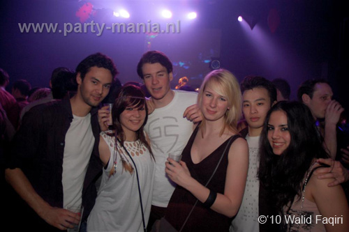 100403_122_los_partymania