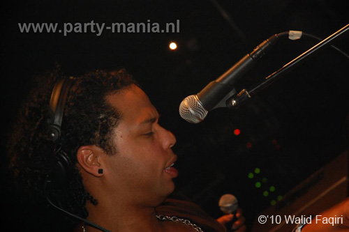 100403_130_los_partymania