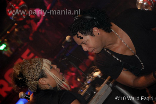 100403_132_los_partymania