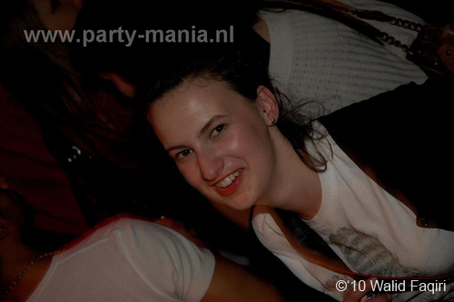 100403_135_los_partymania