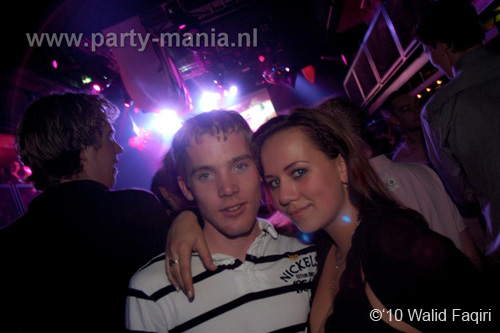 100403_141_los_partymania