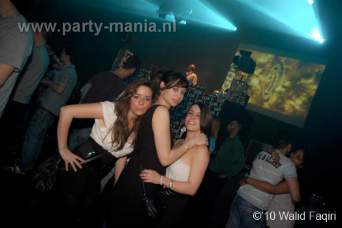 100403_163_los_partymania