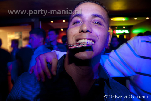 100403_092_los_partymania