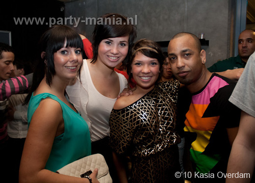 100403_102_los_partymania