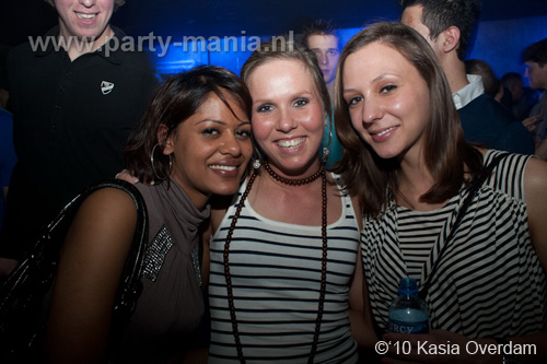 100403_111_los_partymania