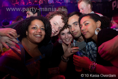 100403_118_los_partymania