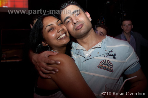 100403_135_los_partymania