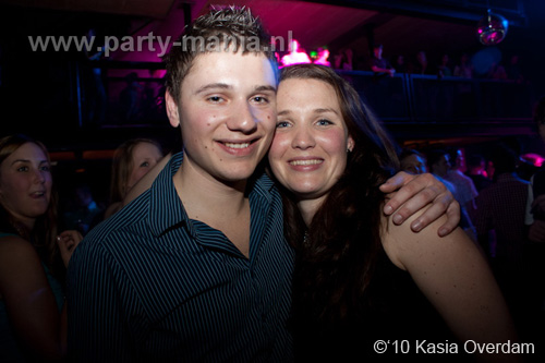 100403_143_los_partymania